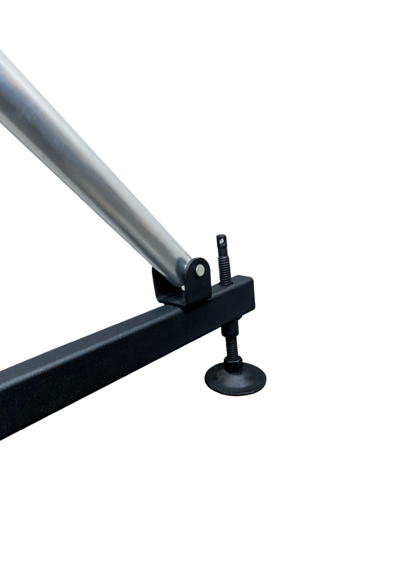 LOCK OUTRIGGER