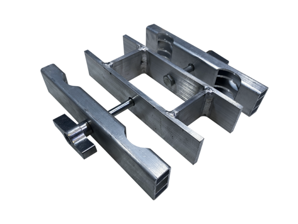 ABRAZADERA DE ALUMINIO DE 2 Y 4 PATAS PARA TARIMA